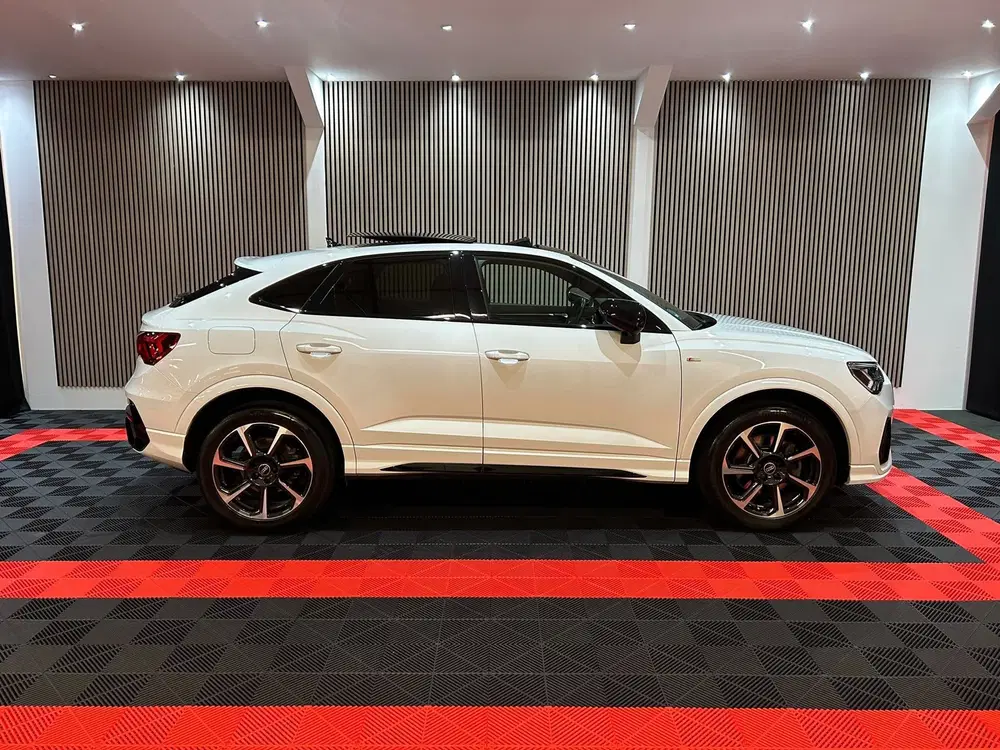 Audi Q3 45 TFSI e S Edition S EDITION uit 2022, foto 2