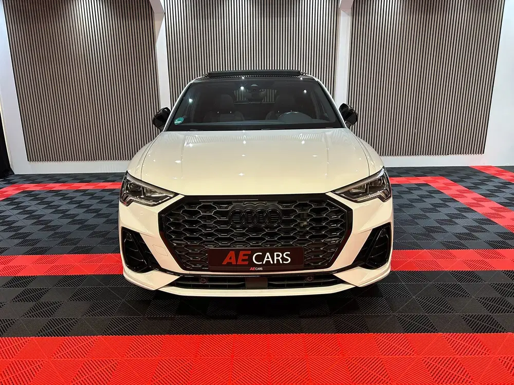 Audi Q3 45 TFSI e S Edition S EDITION uit 2022, foto 3