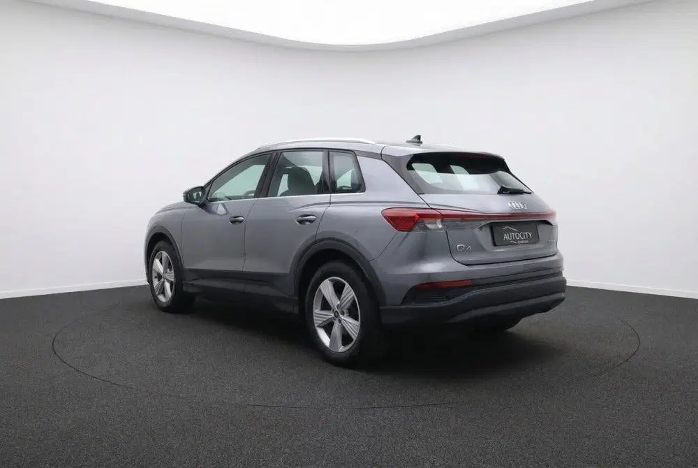 Audi Q4 e-tron 40 e-tron 204 PK l Adaptive Cruise (bj 202 uit 2023, foto 6