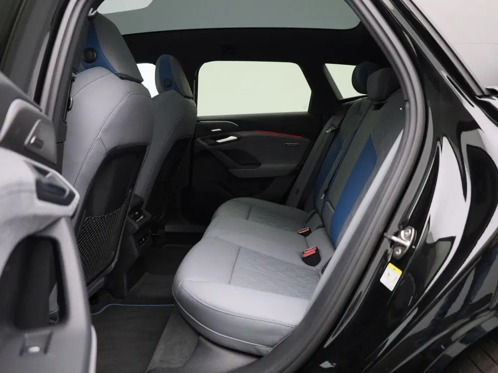 Audi A6 S6 100 kWh 503 PK uit 2024, foto 12