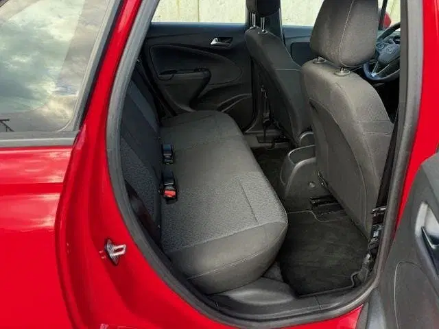 Opel Crossland 1.2 Innovation uit 2019, foto 15