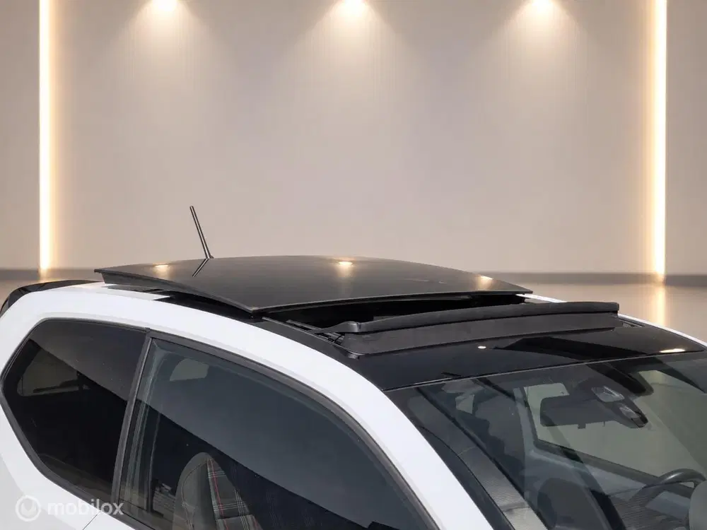 Volkswagen up! 1.0 TSI GTI 116PK Pano uit 2019, foto 8