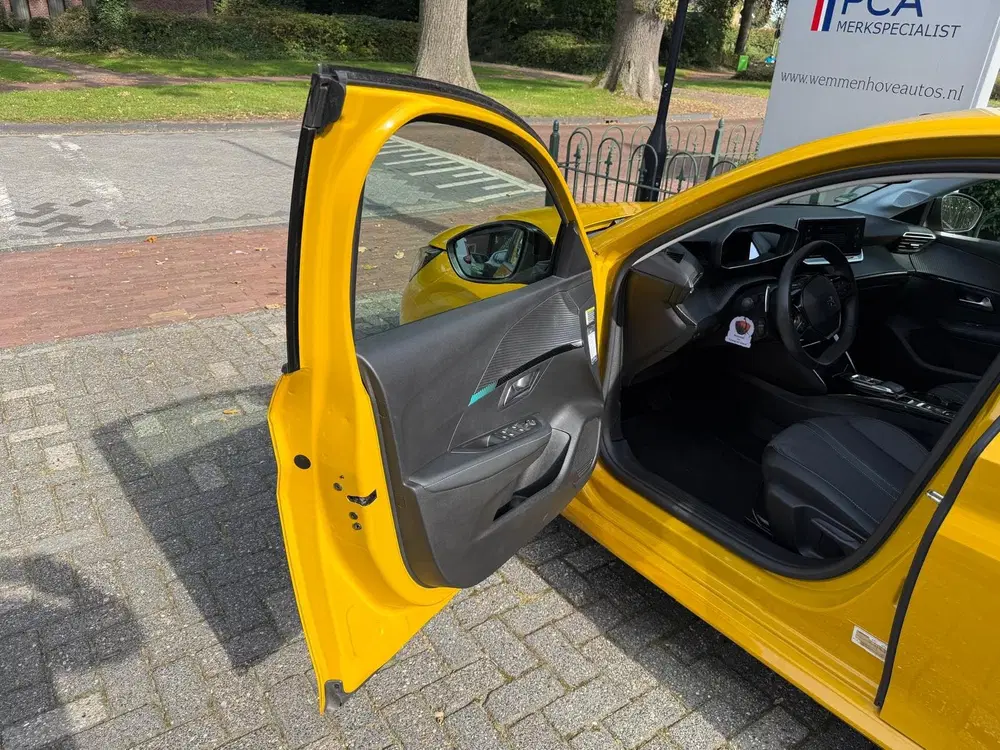 Peugeot 208 1.2 PureTech Allure Pack (bj 2022 uit 2022, foto 12