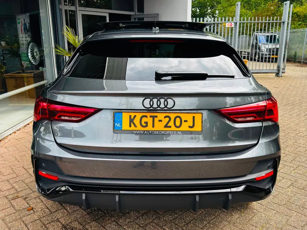 Audi Q3 45 TFSI e S Edition S-Line*Pano*Led uit 2022, foto 7