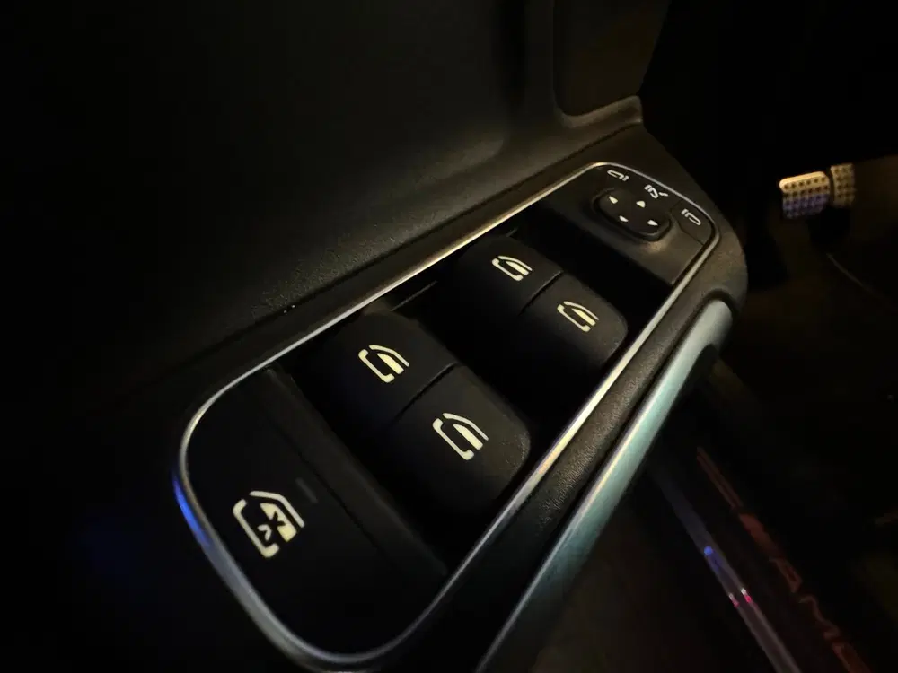 Mercedes-Benz GLB 250 AMG 4MATIC Pano uit 2020, foto 15