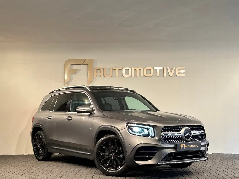 Mercedes-Benz GLB 250 AMG 4MATIC Pano uit 2020, foto 3