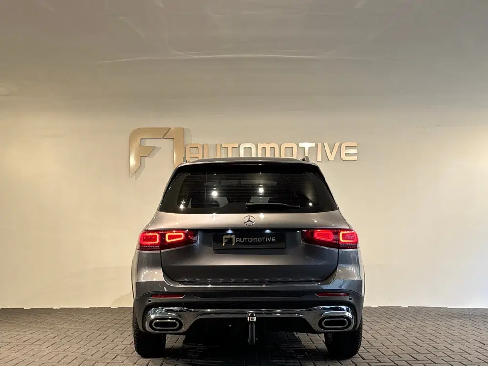 Mercedes-Benz GLB 250 AMG 4MATIC Pano uit 2020, foto 5