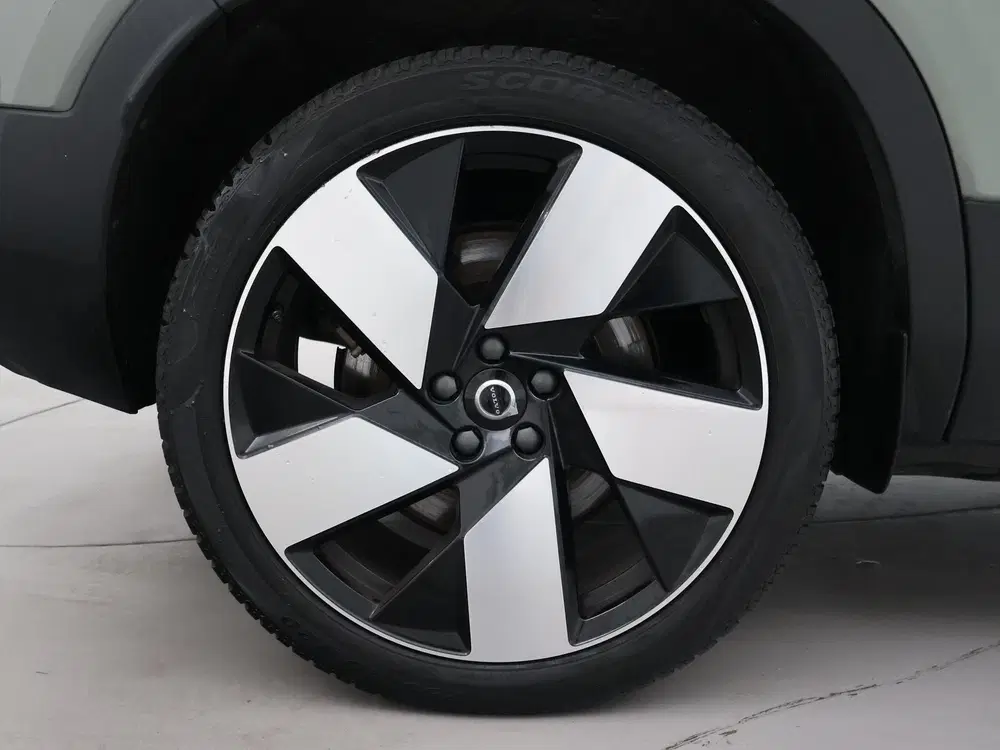 Volvo C40 SINGLE MOTOR EXTENDED RANGE PLUS 82 kWh 97 uit 2024, foto 10