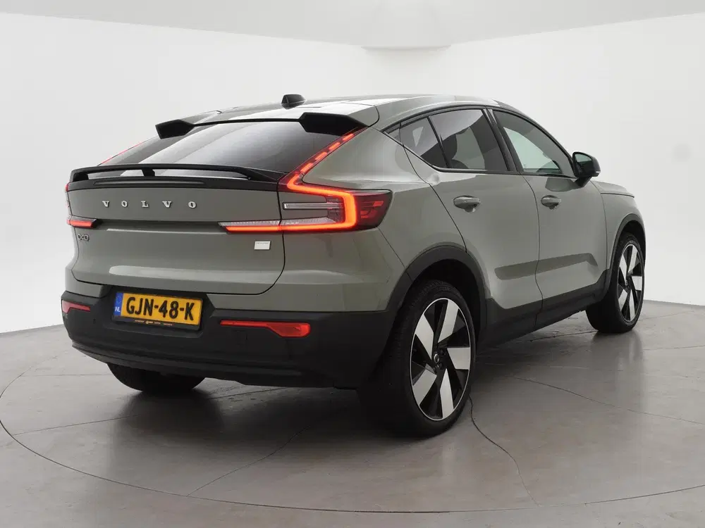 Volvo C40 SINGLE MOTOR EXTENDED RANGE PLUS 82 kWh 97 uit 2024, foto 2