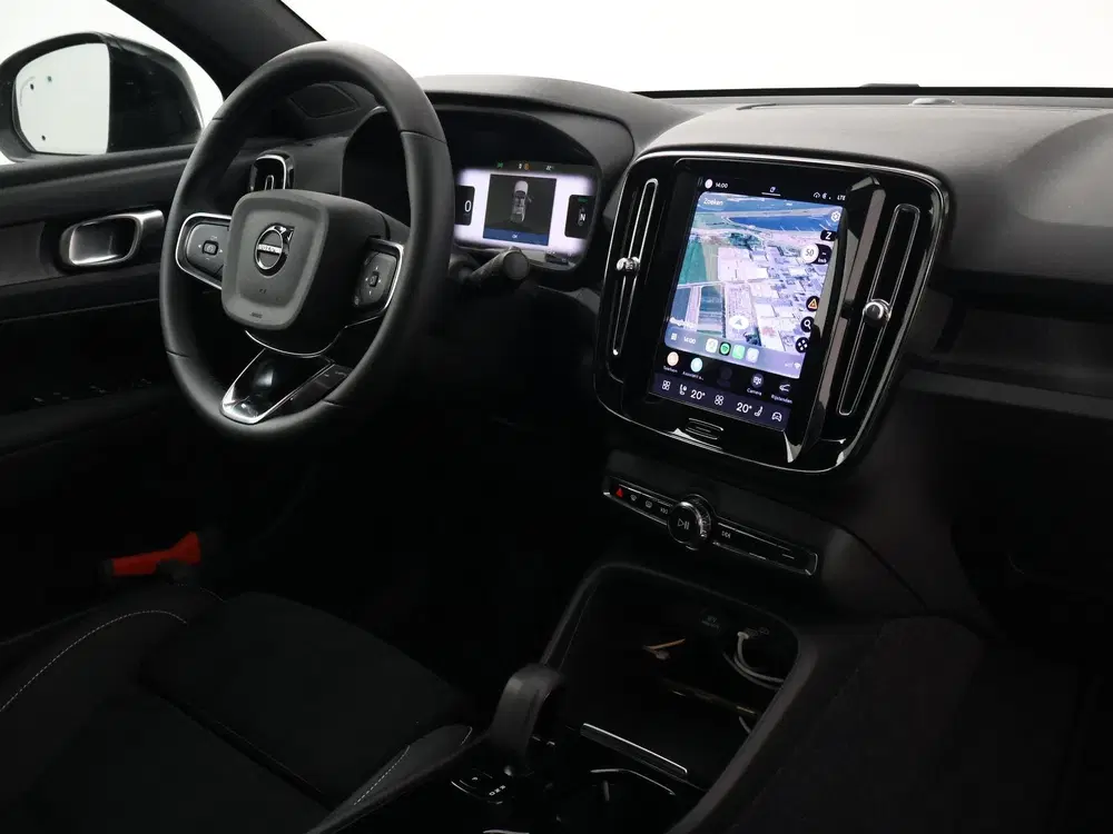 Volvo C40 SINGLE MOTOR EXTENDED RANGE PLUS 82 kWh 97 uit 2024, foto 8