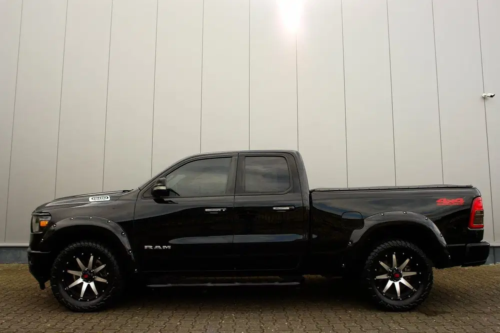 Dodge RAM RAM 1500 5.7 V8 Black Edition (bj 2019) uit 2019, foto 2