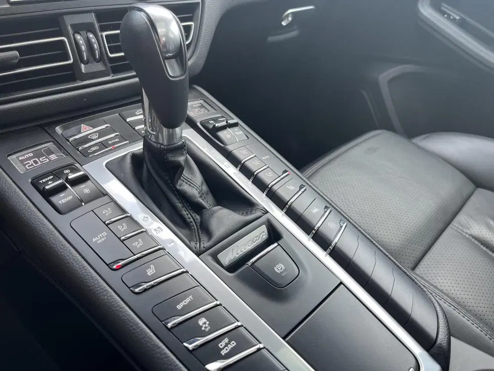 Volvo S90 2.0 T4 Inscription 190PK NL AUTO ACC+SPORT uit 2020, foto 12