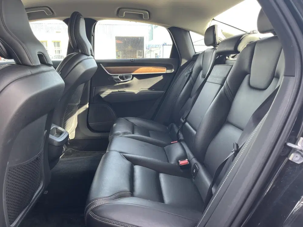 Volvo S90 2.0 T4 Inscription 190PK NL AUTO ACC+SPORT uit 2020, foto 7