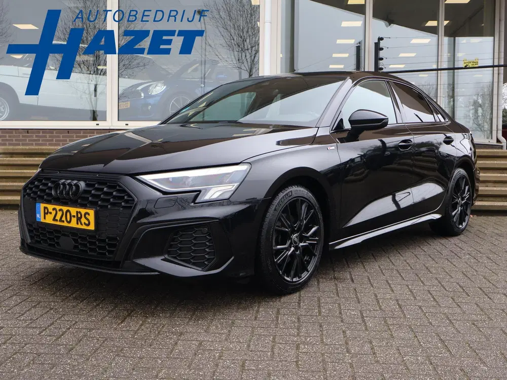 Audi A3 35 TFSI 150 PK S-LINE EDITION + VIRTUAL CO uit 2022