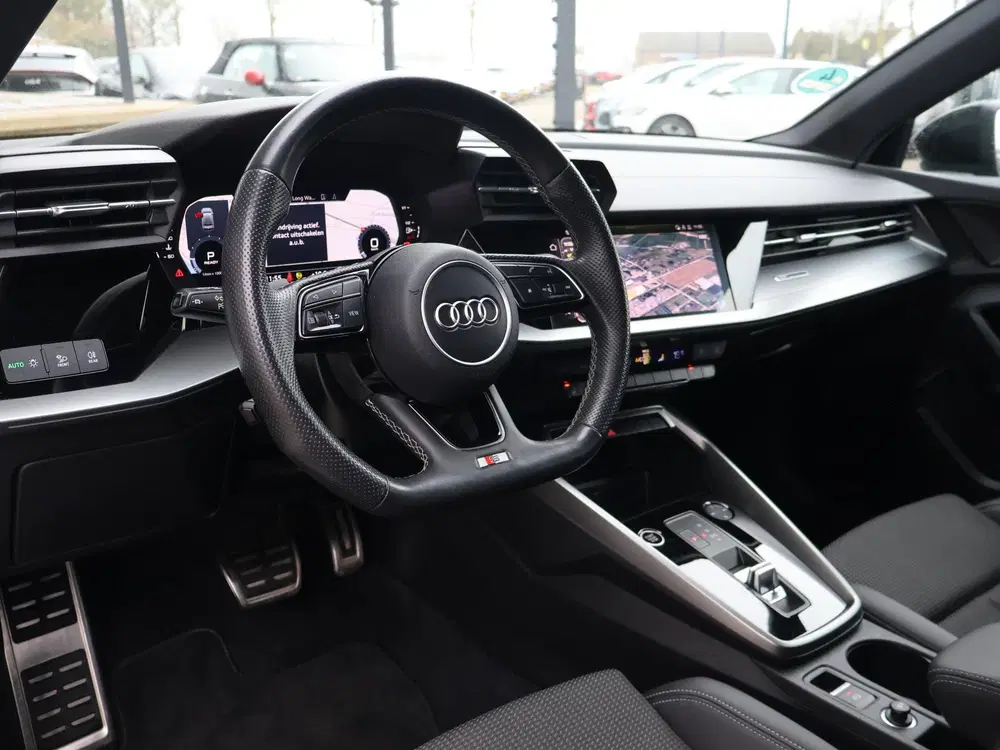 Audi A3 35 TFSI 150 PK S-LINE EDITION + VIRTUAL CO uit 2022, foto 10