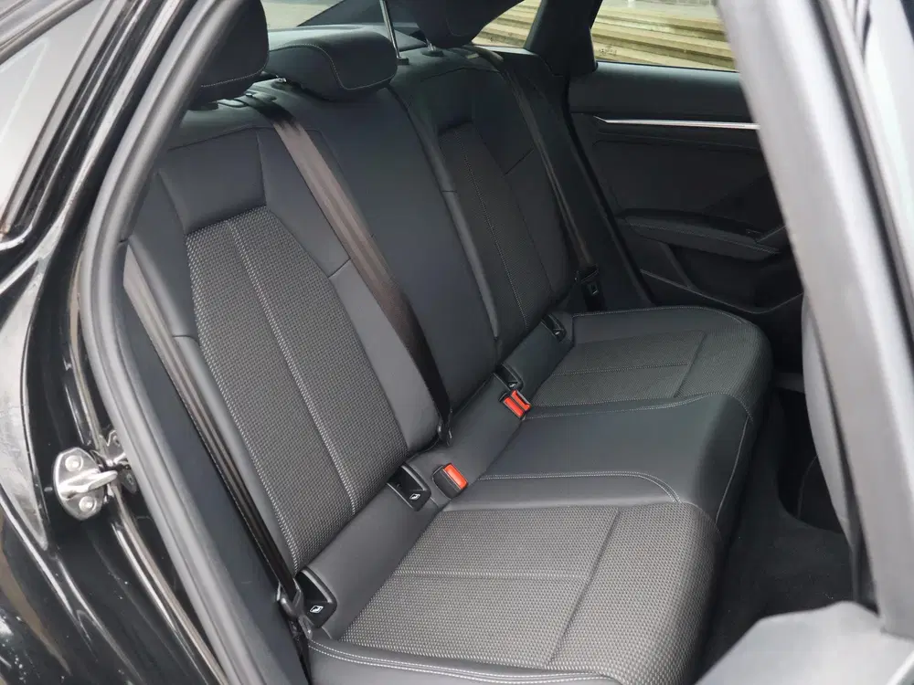 Audi A3 35 TFSI 150 PK S-LINE EDITION + VIRTUAL CO uit 2022, foto 14