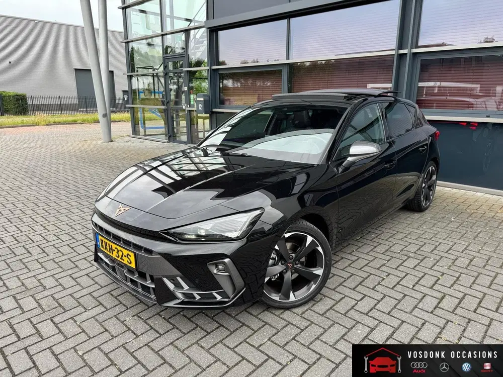 Cupra Leon 1.5 TSI e-Hybrid Business uit 2024