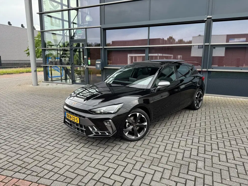 Cupra Leon 1.5 TSI e-Hybrid Business uit 2024, foto 4