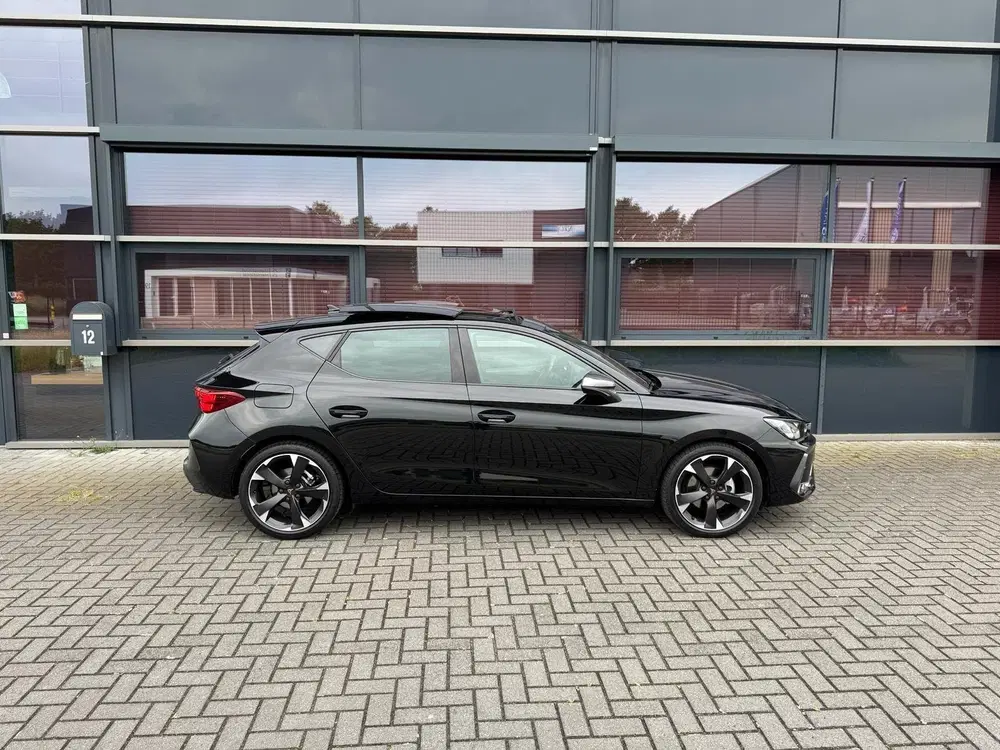 Cupra Leon 1.5 TSI e-Hybrid Business uit 2024, foto 7