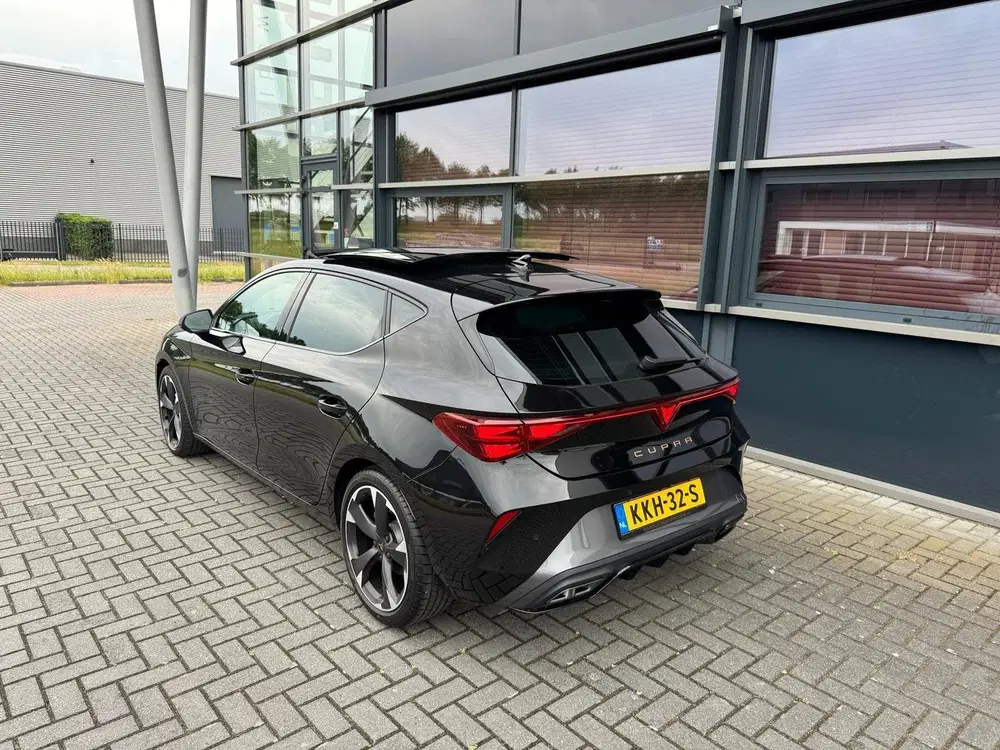 Cupra Leon 1.5 TSI e-Hybrid Business uit 2024, foto 8