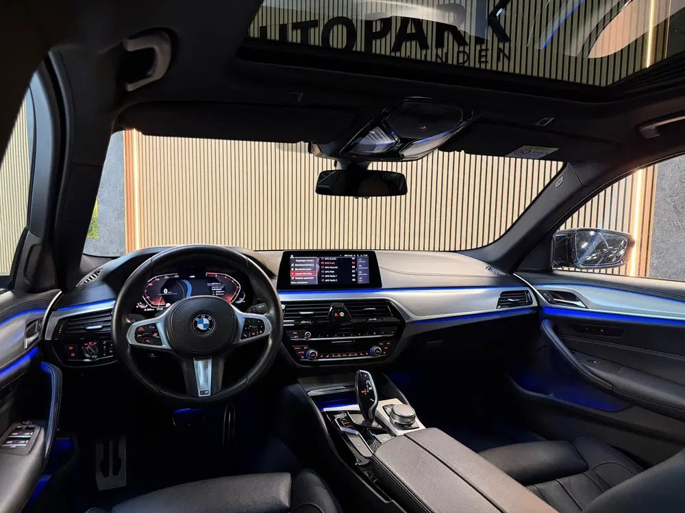 BMW 5-serie 520i M-Sport uit 2020, foto 2