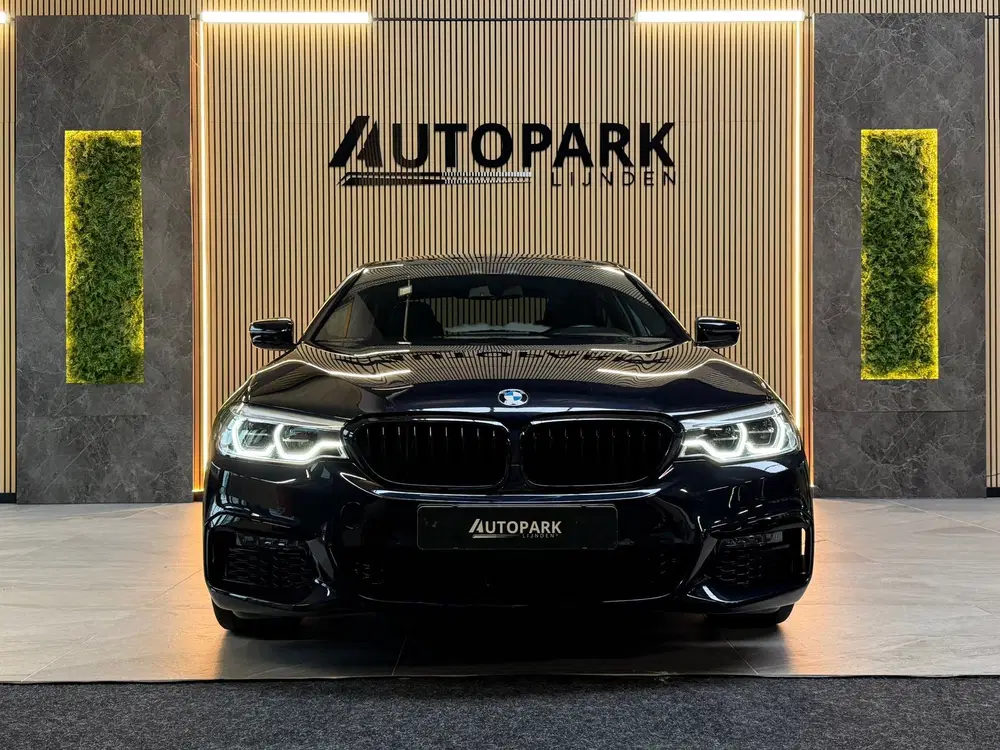 BMW 5-serie 520i M-Sport uit 2020, foto 9