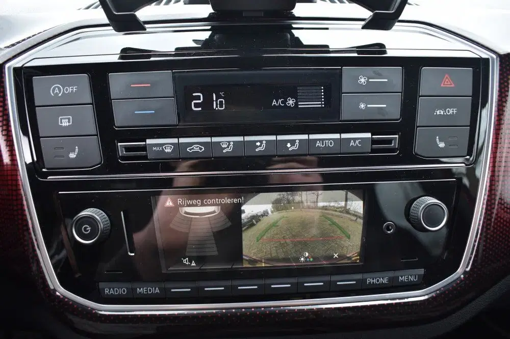 Volkswagen up! 1.0 TSI GTI APK TOT 03-2028 PDC CLIMA CRUI uit 2020, foto 14