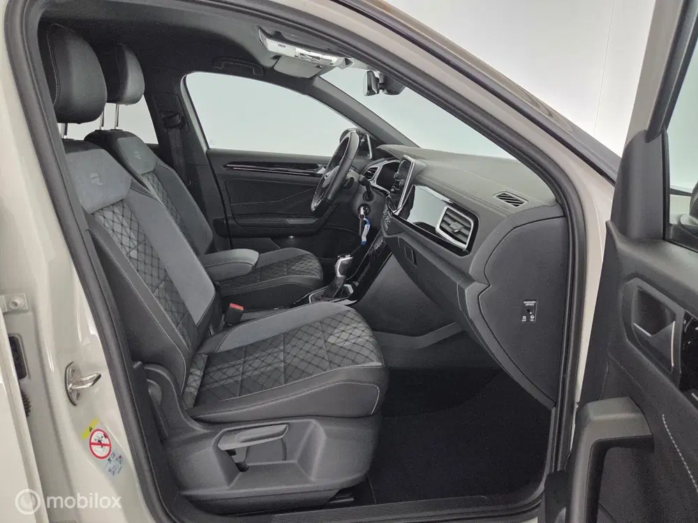 Volkswagen T-Roc 1.5 TSI R-Line Business+ trekhaak uit 2023, foto 5
