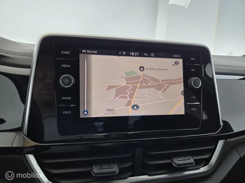 Volkswagen T-Roc 1.5 TSI R-Line Business+ trekhaak uit 2023, foto 8