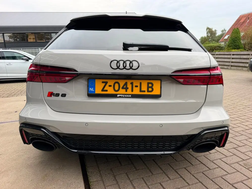 Audi RS6 RS 6 TFSI quattro uit 2021, foto 14