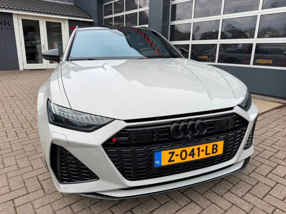 Audi RS6 RS 6 TFSI quattro uit 2021, foto 3