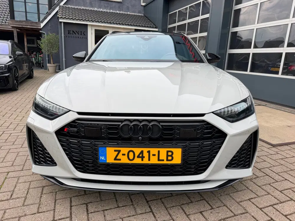 Audi RS6 RS 6 TFSI quattro uit 2021, foto 4