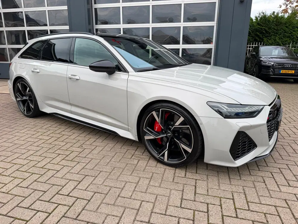 Audi RS6 RS 6 TFSI quattro uit 2021, foto 7
