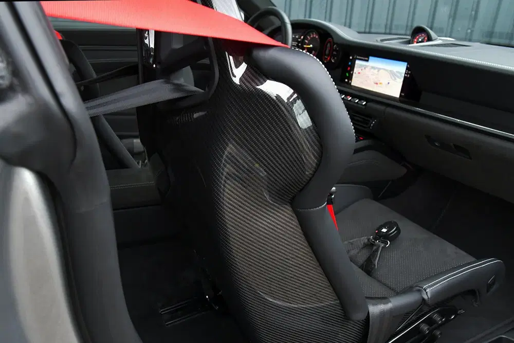Porsche 911 (992) 4.0 GT3 510pk Clubsport uit 2022, foto 12