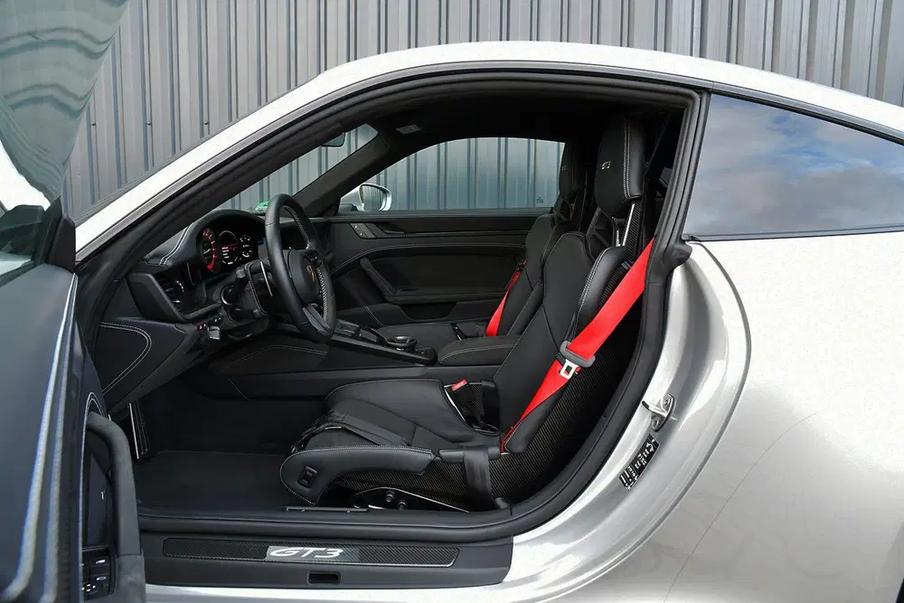 Porsche 911 (992) 4.0 GT3 510pk Clubsport uit 2022, foto 9