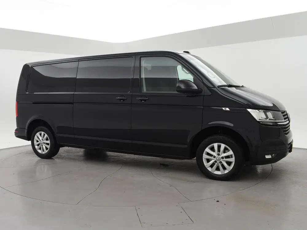 Volkswagen Transporter 2.0 TDI L2H1 HIGHLINE uit 2024, foto 14