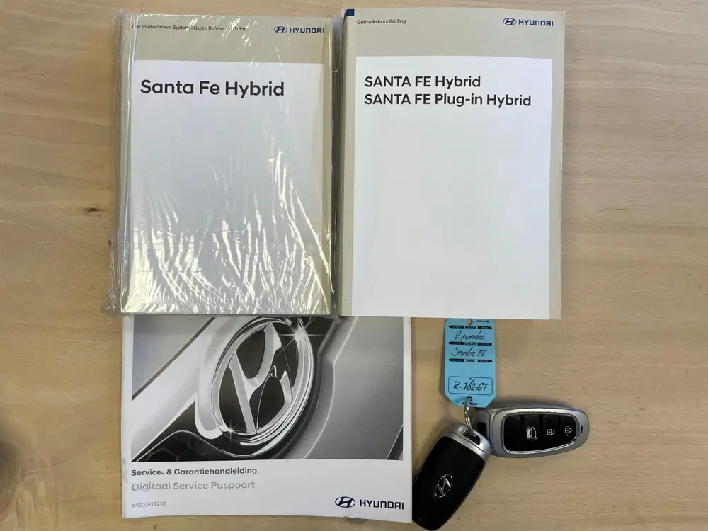 Hyundai SANTA FE 1.6 T-GDI HEV i-Motion uit 2022, foto 14