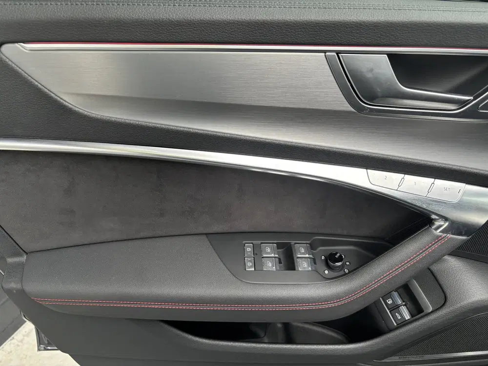Audi A6 55 TFSIe quattro S-line Competition RS sea uit 2022, foto 11