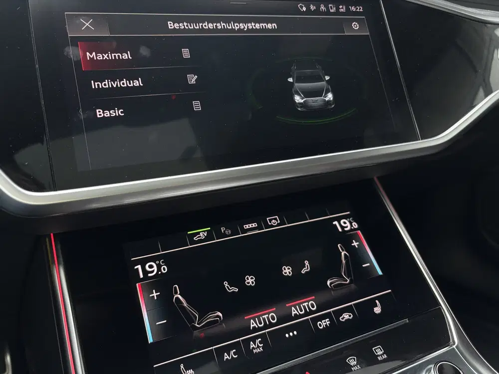 Audi A6 55 TFSIe quattro S-line Competition RS sea uit 2022, foto 12