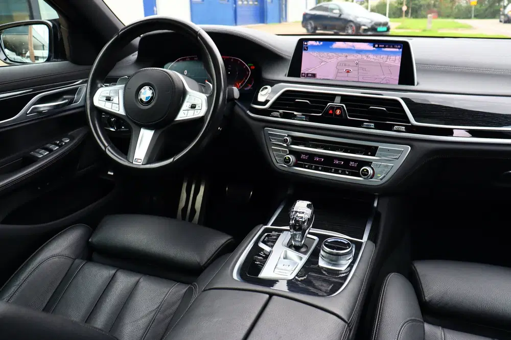 BMW 7-serie 740i High Executive M-Sport uit 2019, foto 14