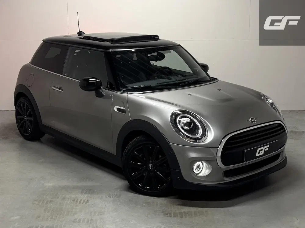 Mini Cooper 1.5 Cooper 60 Years Edition Pano HUD H uit 2020, foto 2
