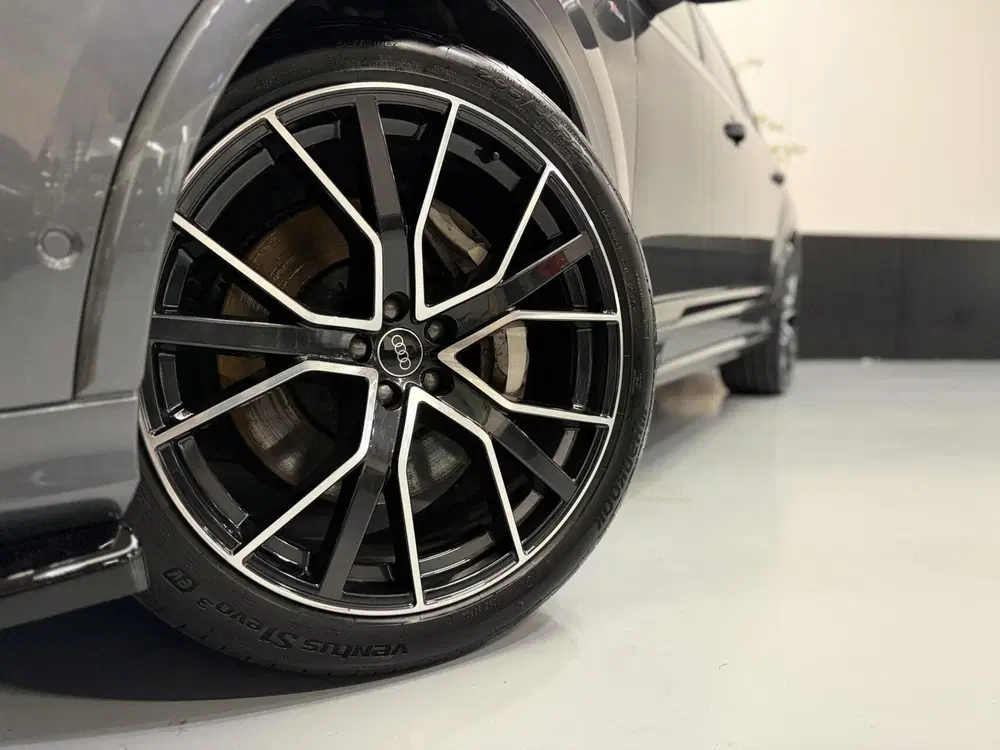 Audi Q7 55 TFSI e quattro Pro Line S uit 2020, foto 10