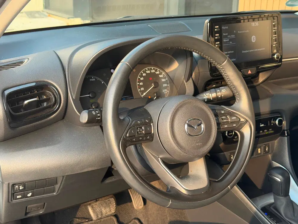 Mazda 2 Hybrid 1.5 Pure AUTOMAAT CAMERA CARPLAY TO uit 2023, foto 6