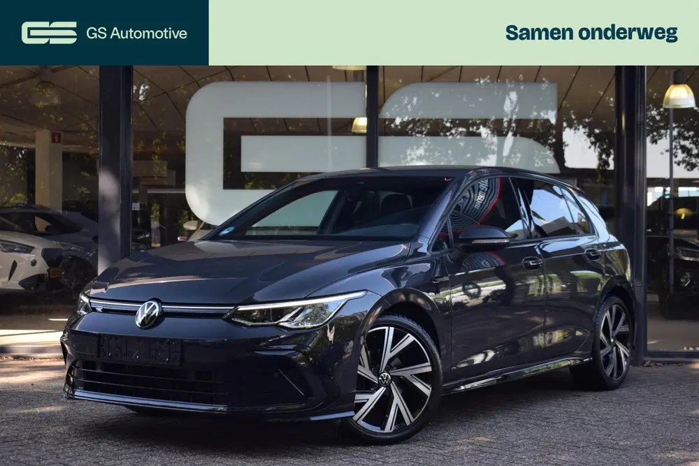 Volkswagen Golf 1.5 eTSI R-Line DSG CARPLAY uit 2024