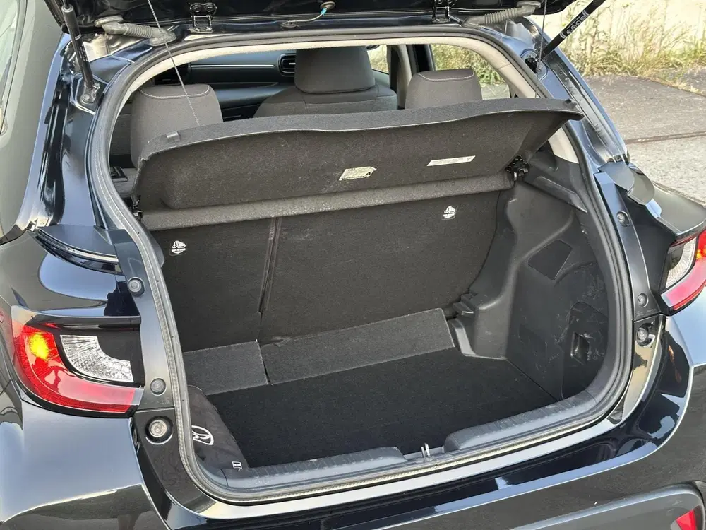 Toyota Yaris 1.5 Hybrid Comfort nieuwe apk uit 2022, foto 12
