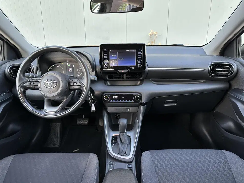 Toyota Yaris 1.5 Hybrid Comfort nieuwe apk uit 2022, foto 3