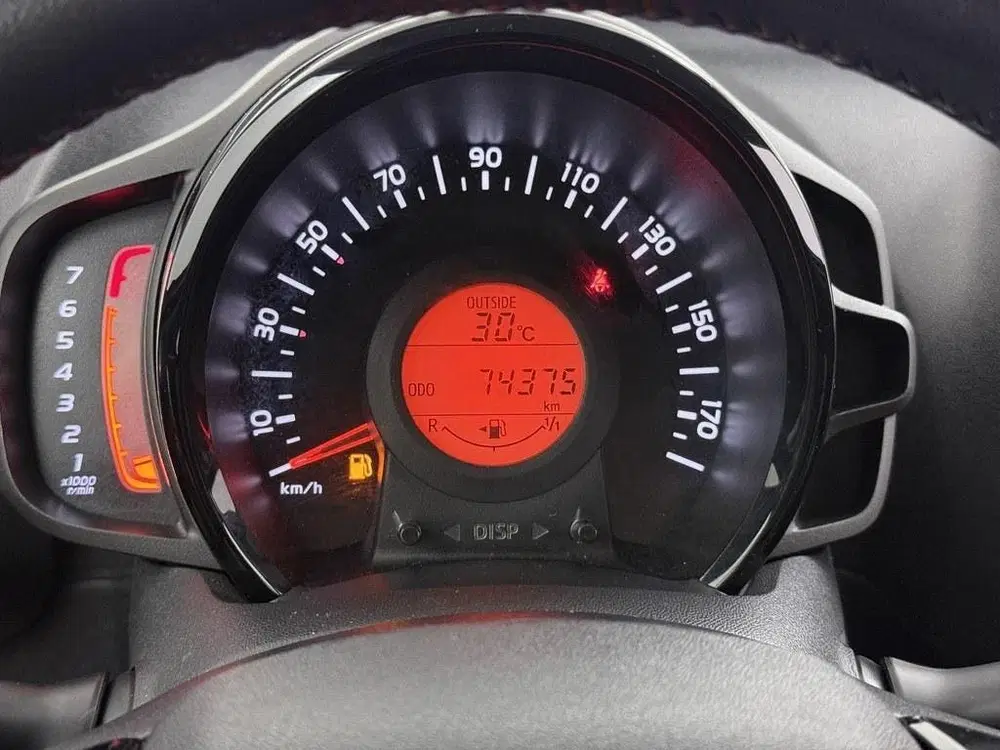 Peugeot 108 1.0 e-VTi 5Drs Active Dynamic Airco uit 2021, foto 9