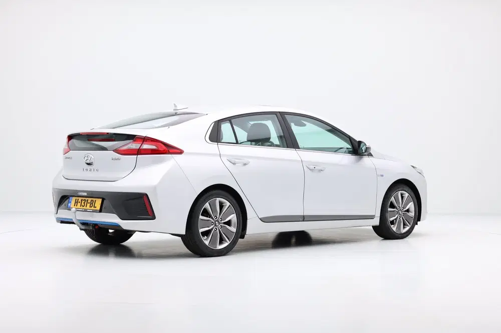 Hyundai IONIQ 1.6 GDi Premium Aut. Pano uit 2020, foto 3
