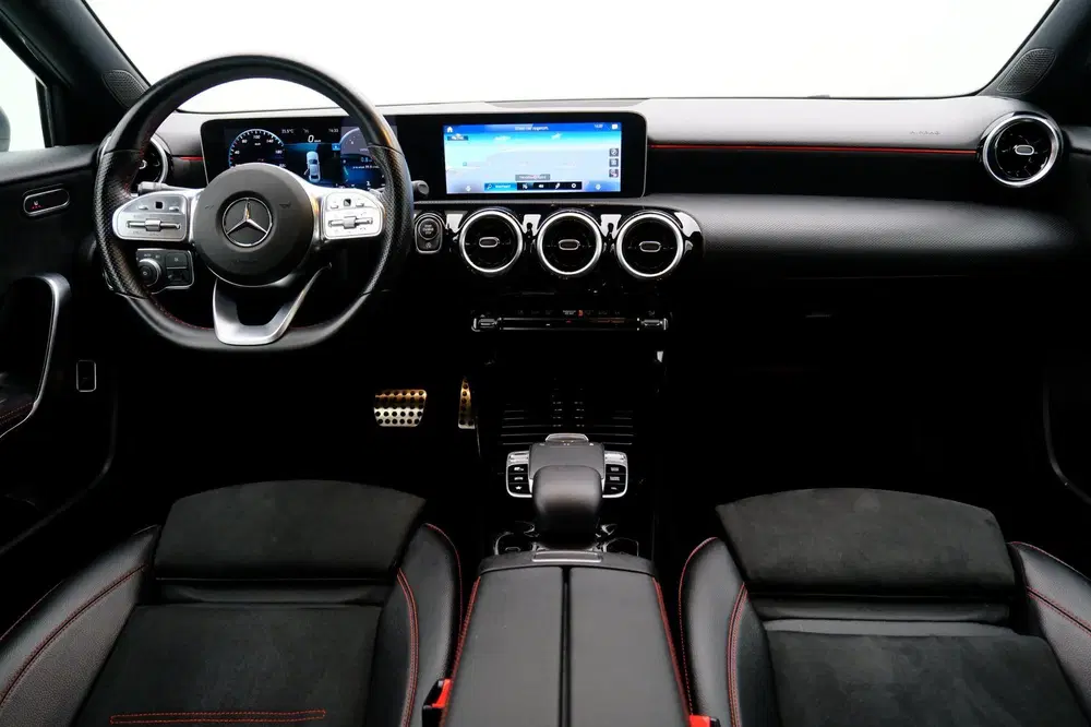 Mercedes-Benz A-Klasse 180 Business Solution AMG Aut. Widesc uit 2019, foto 5