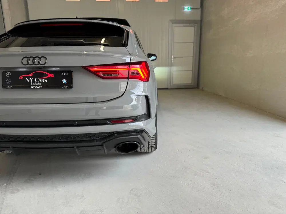 Audi RS Q3 TFSI Pano uit 2020, foto 9